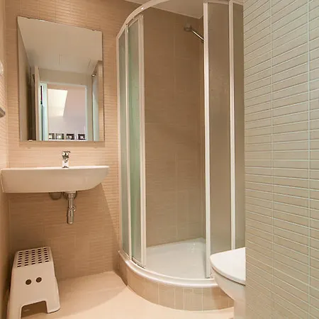 Apartment Weflating Diagonal